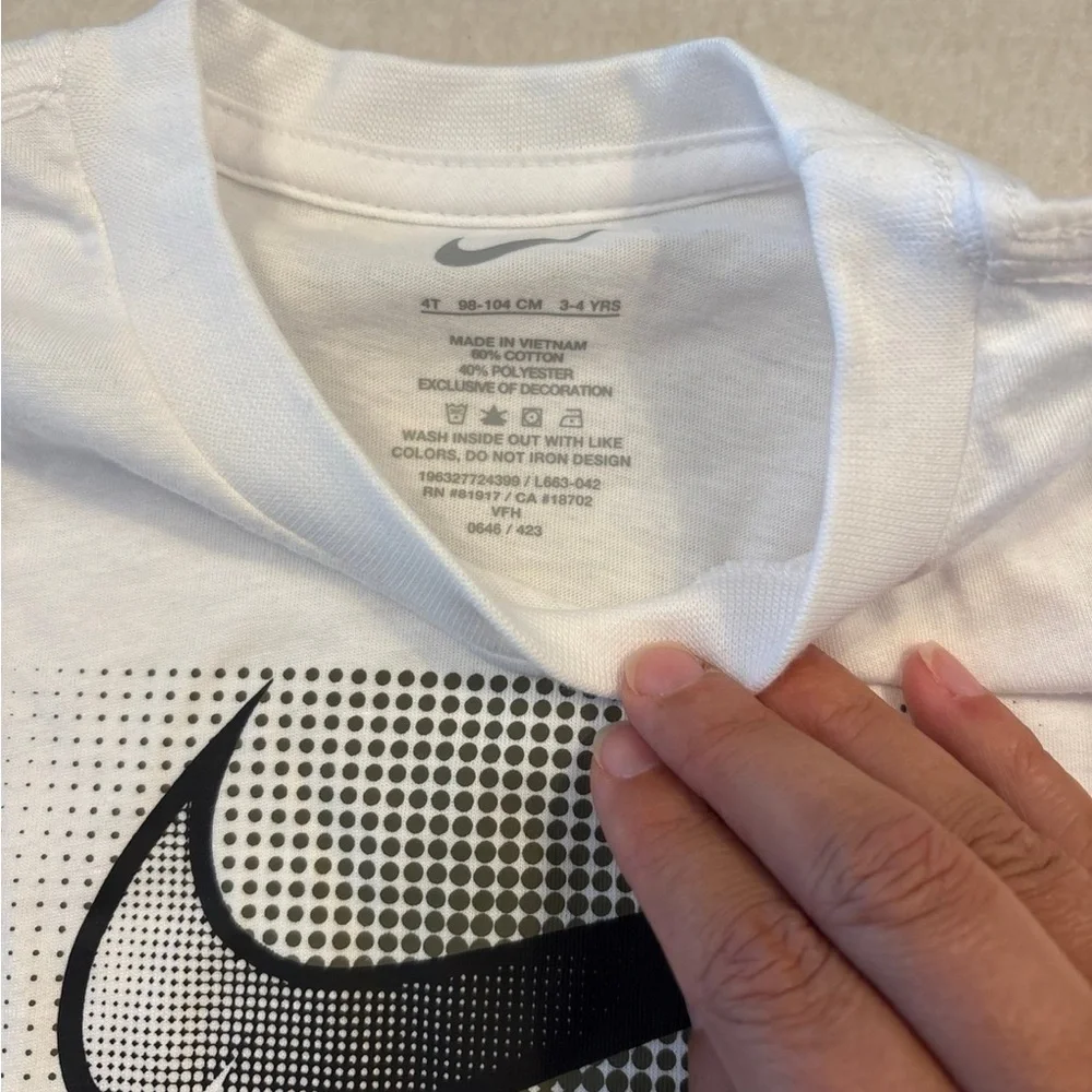 Nike White and Black Graphic Tee